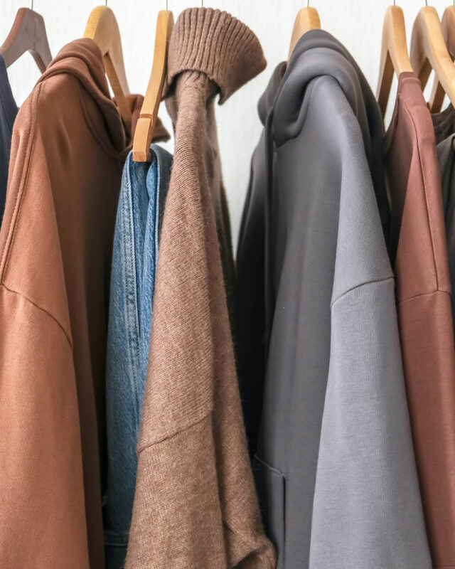 one size- co to znaczy w przypadku ubrań o różnych fasonach